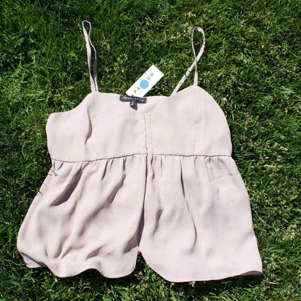 summer flowy top